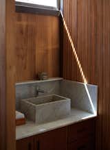 Prioritize either storage or easy cleaning. While extra storage is always nice, it is important to note freestanding vanities are also known for being harder to clean, since there are more corners and nooks where dust can hang out around them.
